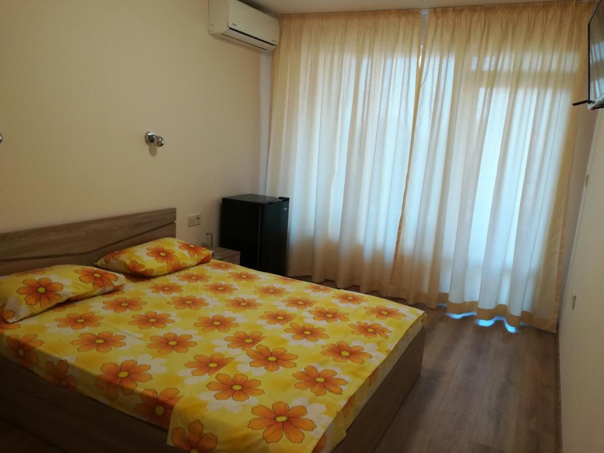 Sunny Life Hotell Nesebar Exteriör bild